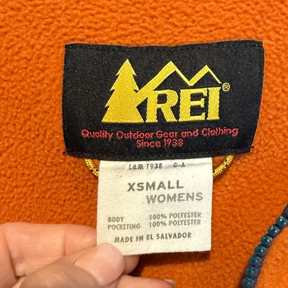 REI Retro Half Zip Fleece Pullover - Picture 5 of 6